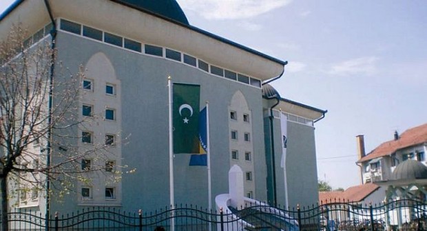 Saopćenje Muftijstva tuzlanskog povodom napada na Atik džamiju u Janji