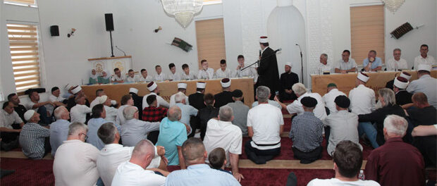 Maoča Stara: Organiziran hatmenski ispit za polaznike mekteba i halke Kur'ana za odrasle